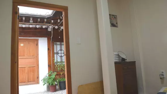 Raon Guest House Jongno | Gyeonggi - Seul (ve civarı) - Jongno - Samcheong-dong