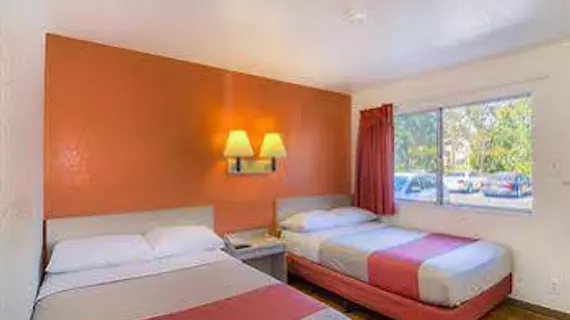 Vagabond Inn Sylmar | Kaliforniya - Los Angeles County - Sylmar