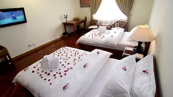 Shwe Htee Hotel | Mandalay Bölgesi - Mandalay