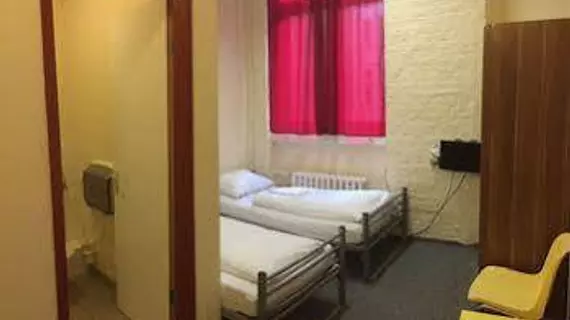 All In Hostel Berlin | Berlin (ve civarı) - Friedrichshain-Kreuzberg - Friedrichshain