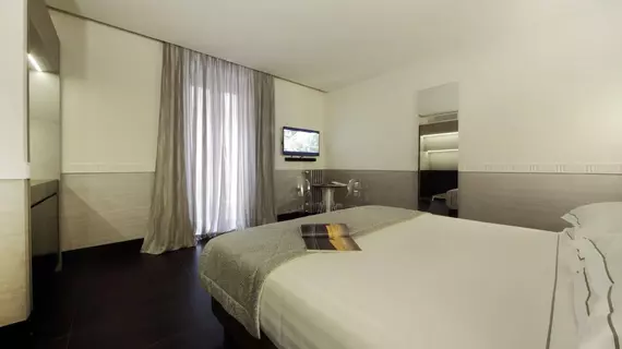 Mood Suites Tritone | Lazio - Roma (ve civarı) - Roma Kent Merkezi - Rione II Trevi