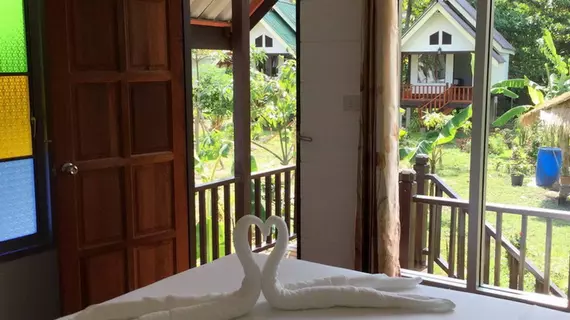 Lanta Andaleaf Bungalow | Krabi İli - Ko Lanta