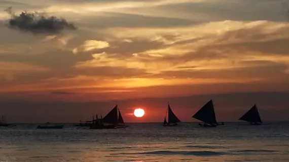 Lugar Bonito Hotel | Aklan - Malay