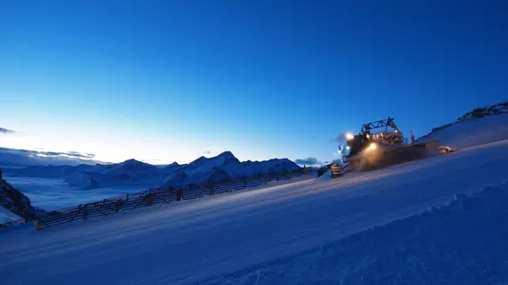 Hotel Le Petit Abri | Valle d'Aosta - Ayas - Champoluc