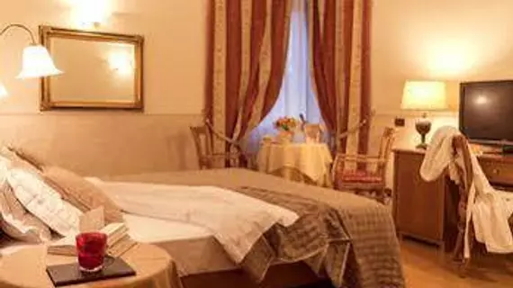 Hotel Ambasciatori | Lombardy - Brescia (il) - Brescia (ve civarı) - Brescia - Crocifissa di Rosa