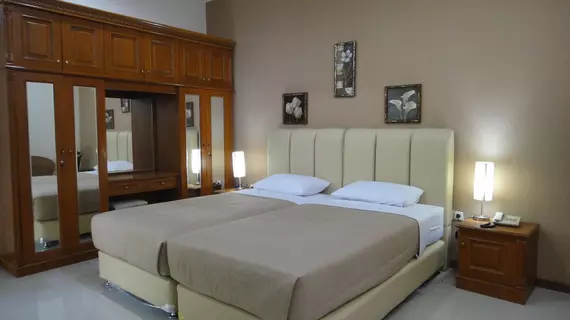 Gondia International Guest House | West Java - Cakarta (ve civarı) - Cakarta