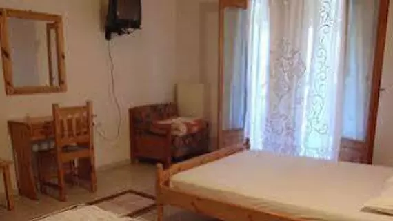 Hotel Antigoni | Tesalya - Karditsa (bölge) - Plastiras Gölü