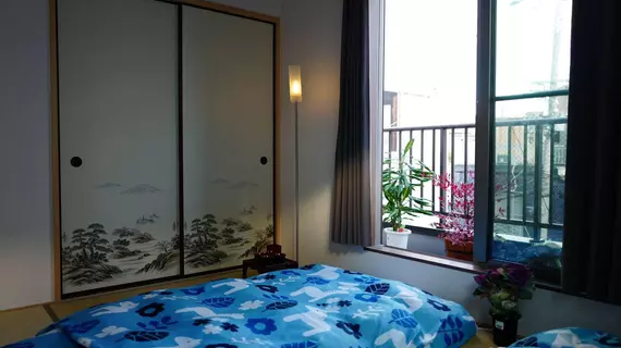 Hammock House Osaka | Osaka (idari bölge) - Osaka (ve civarı) - Osaka City Center - Minami