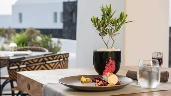 Santo Maris Oia Luxury Suites and Spa  | Ege Adaları - Santorini