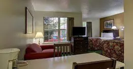 Crestwood Suites Marietta East Lake | Georgia - Atlanta (ve civarı) - Marietta