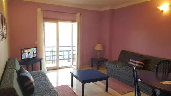 Hotel Apartamento Praia Azul | Lizbon Bölgesi