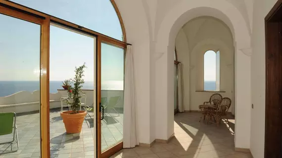 Hotel Dimora Fornillo | Campania - Salerno (il) - Positano