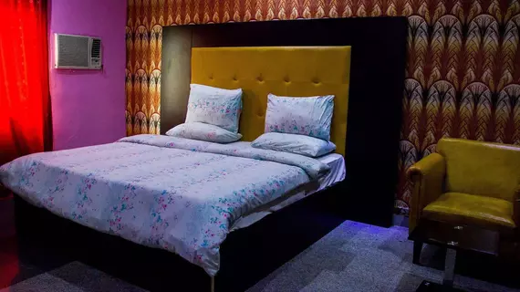 Paris Suites | Lagos (ve civarı) - Lagos - Festac