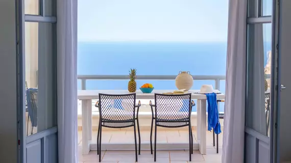 Enastron Suites | Ege Adaları - Santorini