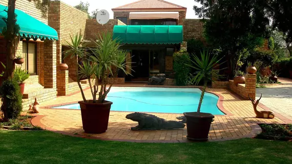 Boga Legaba Guest House and Conference Centre | Kuzeybatı (il) - Mahikeng