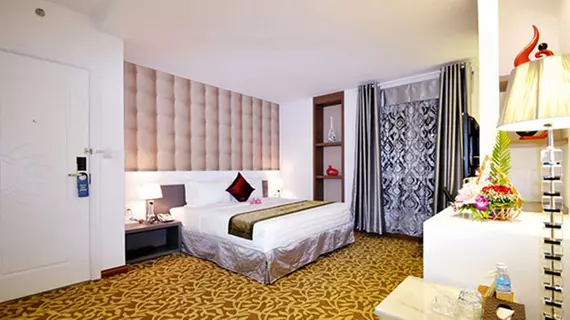 Sun Flower Luxury Hotel | Binh Duong (vilayet) - Ho Şi Min Şehri (ve civarı) - Ho Chi Minh City - Quận 1 - Japon Mahallesi