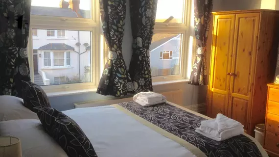 By The Sea Bed and Breakfast | Doğu Sussex (kontluk) - Eastbourne