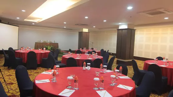 Grand Serpong Hotel | West Java - Cakarta (ve civarı) - Tangerang