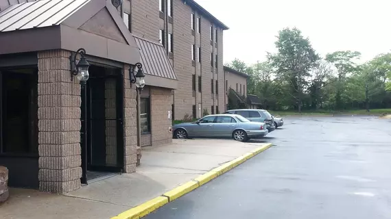 Red Carpet Inn & Suites | New Jersey - Franklin Township - Somerset (ve civarı) - South Plainfield