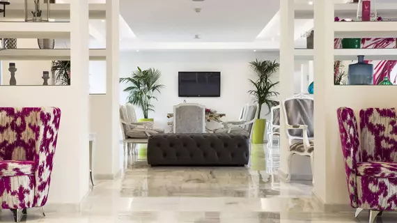 Comodoro Playa Hotel  | Balearic Adaları - Mayorka Adası - Calvia - Magaluf