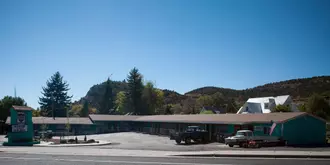 Raton Pass Inn