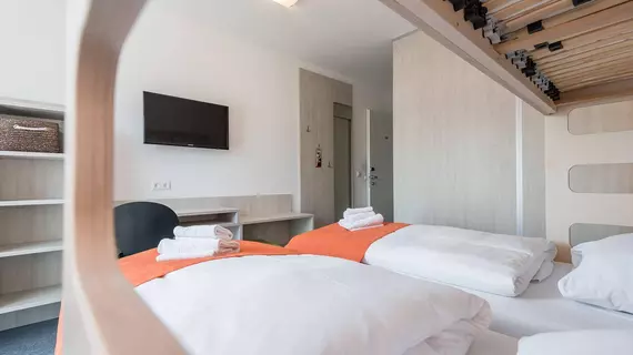 Motel Einstein Erding | Bavyera - Münih (ve civarı) - Erding - Altenerding