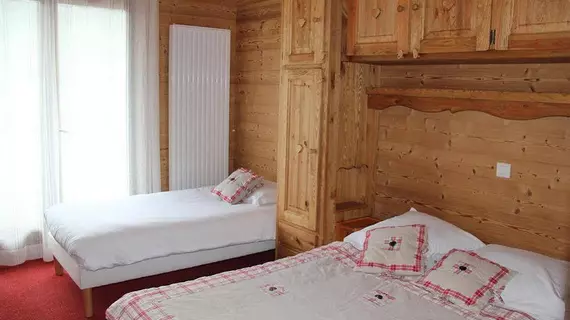 Hôtel l’Ours Blanc | Auvergne-Rhone-Alpes - Haute-Savoie (bölge) - Morzine