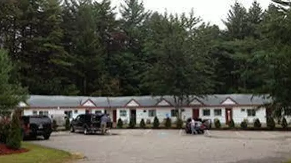 Saco River Motor Lodge & Suites | New Hampshire - Center Conway