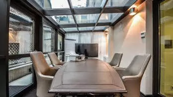 San Pietro All'Orto 6 Armani Suites | Lombardy - Milano (ve civarı) - Milano - San Babila