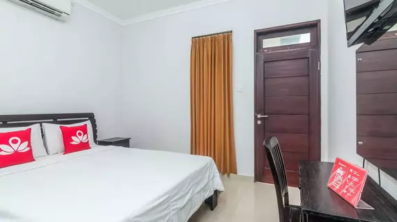 ZEN Rooms Seminyak Gang Rahayu | Bali - Badung - Seminyak - Merkez Seminyak