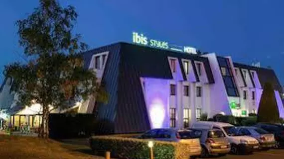 ibis Styles Bordeaux Aeroport | Nouvelle-Aquitaine - Gironde (bölge) - Bordeaux (ve civarı) - Merignac