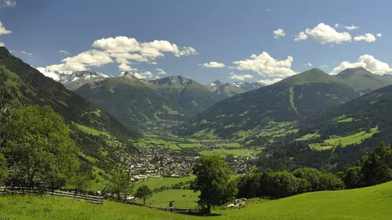 Das Gastein | Salzburg (eyalet) - Sankt Johann im Pongau - Bad Hofgastein