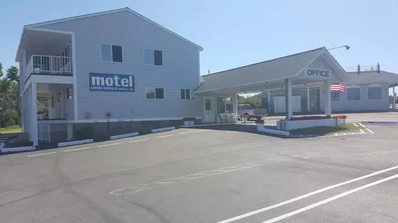 Aurora Borealis Motor Inn | Michigan - St Ignace