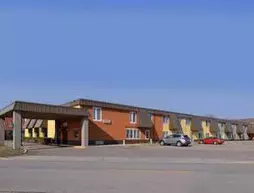 Americas Best Value Inn and Suites St. Cloud | Minnesota - St. Cloud (ve civarı) - St Cloud