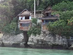 Monkey House | Aklan - Malay