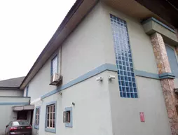 Precinct Comfort Services Surulere | Lagos (ve civarı) - Lagos - Surulere