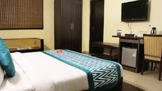 OYO Rooms Rajendra Place Metro Station | Batı Delhi - Ulusal Eyalet Başkenti Delhi - Delhi (ve civarı) - Yeni Delhi