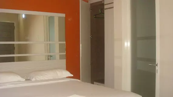 Ardhya Guest House | Doğu Cava - Surabaya - Sedati