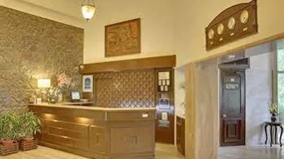 Best Western Resort Country Club | Haryana - Gurugram (ve civarı) - Gurugram