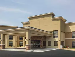 Clarion Inn and Suites | Indiana - Evansville (ve civarı) - Evansville