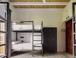 Fleming Hostel | Balearic Adaları - Mayorka Adası - Palma de Mallorca