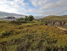 Sligachan Hotel | İskoçya - Scottish Highlands - Skye Adası - Sligachan