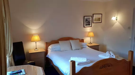 The Cedar Inn | İskoçya - Fife (kontluk) - Burntisland - Aberdour