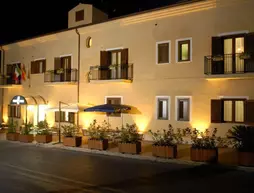 Hotel Paradiso Delle Madonie | Sicilya - Palermo (vilayet) - Castelbuono