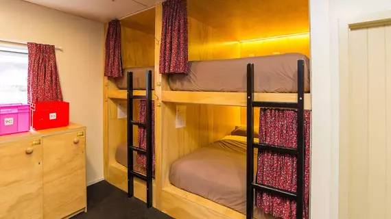 Sir Cedrics Tahuna Pod Hostel | Otago - Queenstown (ve civarı) - Queenstown