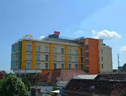 EDU Hostel | Yogyakarta Özel Bölgesi - Yogyakarta (ve civarı) - Yogyakarta - Kraton - Merkez Yogyakarta