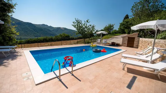 Villa Degli Orti Country House | Marche - Pesaro and Urbino (vilayet) - Cagli