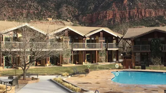 Desert Pearl Inn | Utah - Springdale - Zion Ulusal Parkı Güney Girişi