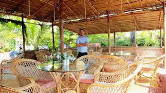 Cochichos Resort | Goa - Kuzey Goa - Vagator