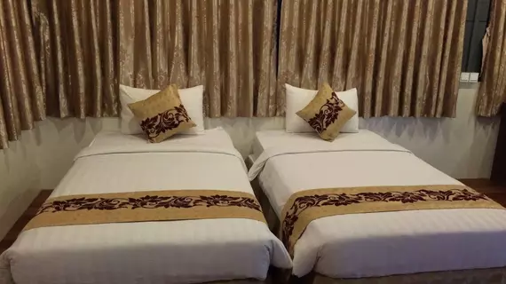 High Five Hotel | Yangon